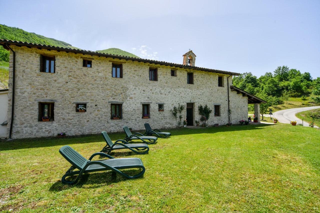 Agriturismo La Valle Dei Bronzetti Cascia Exterior photo